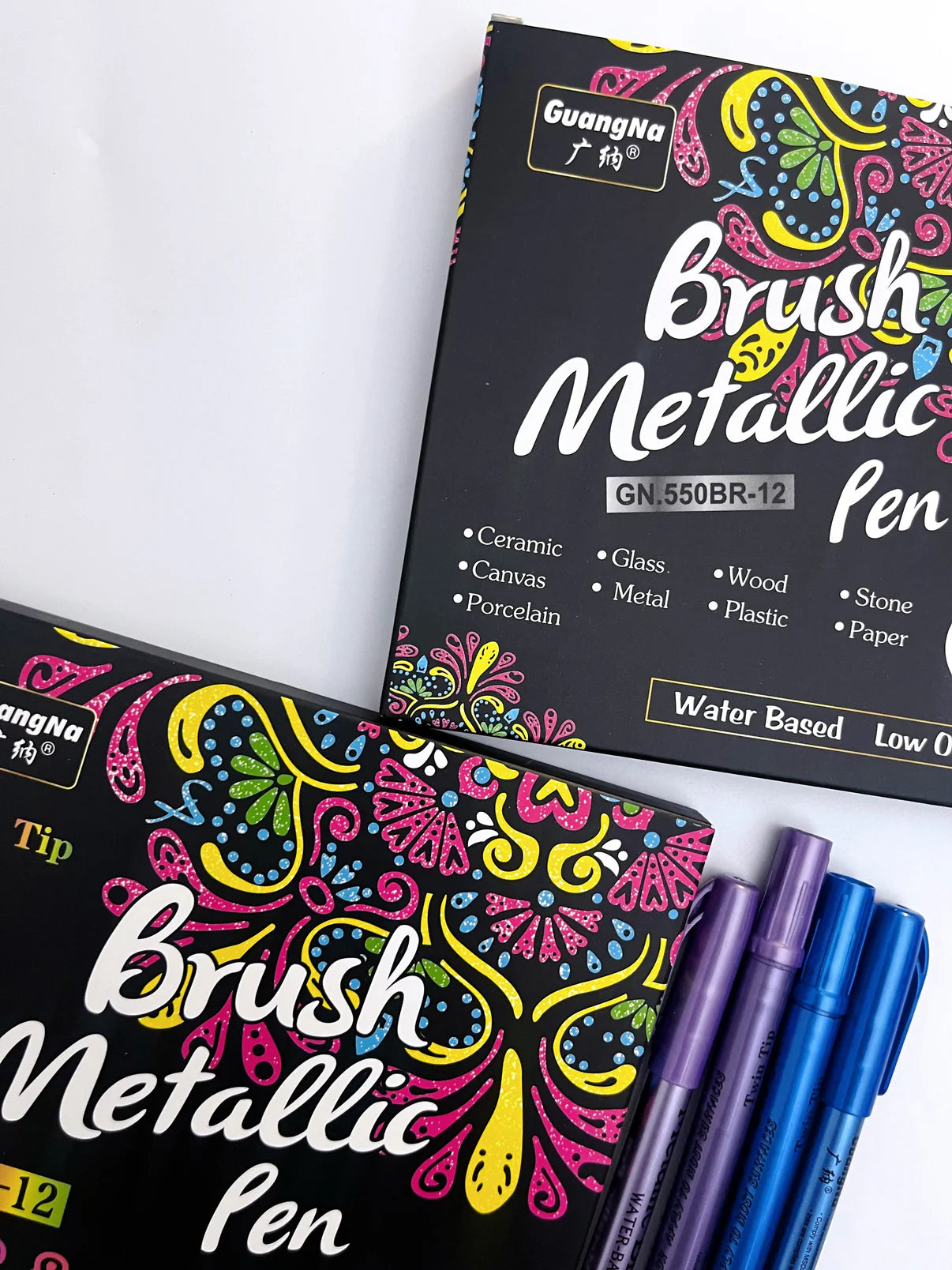 12 Colors Metallic Brush Pens Set