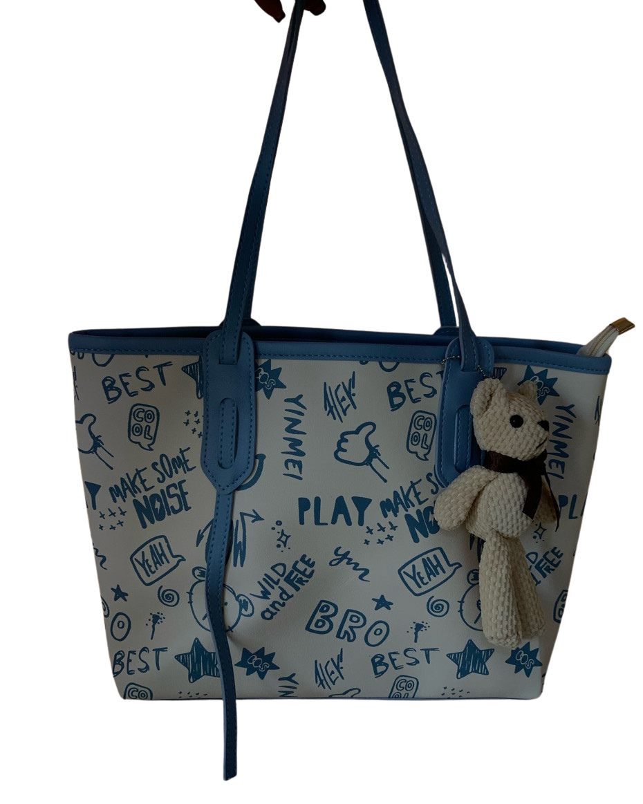 Tote Bags With Teddy Ornament