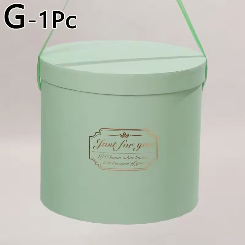 Round handled box