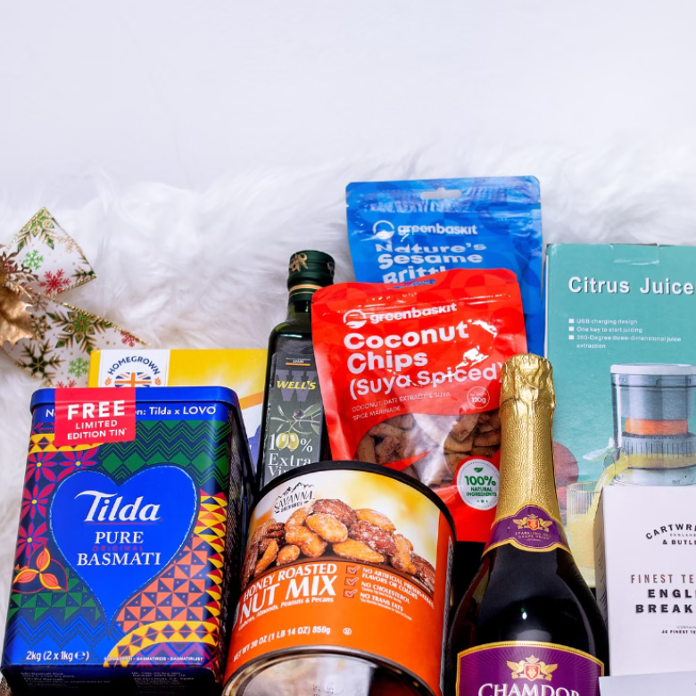 A Christmas Hamper – Fitmas Luxe Tray