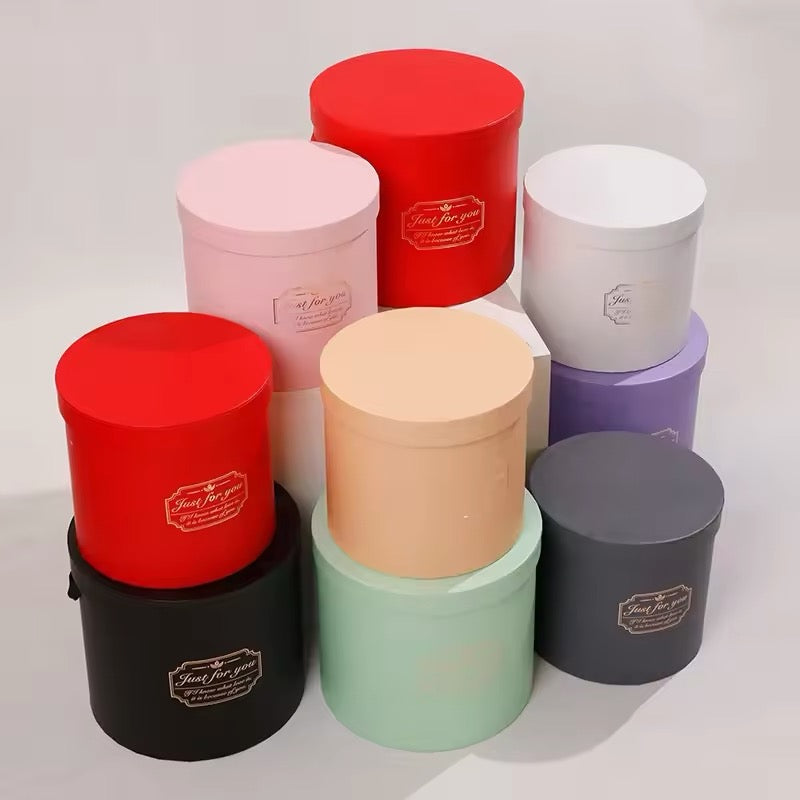 Round handled box