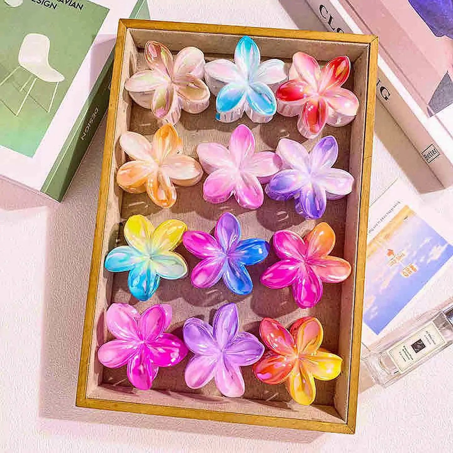 Flower design hair claw