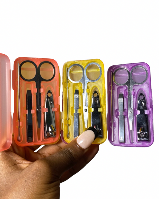 Portable Nail Care Set