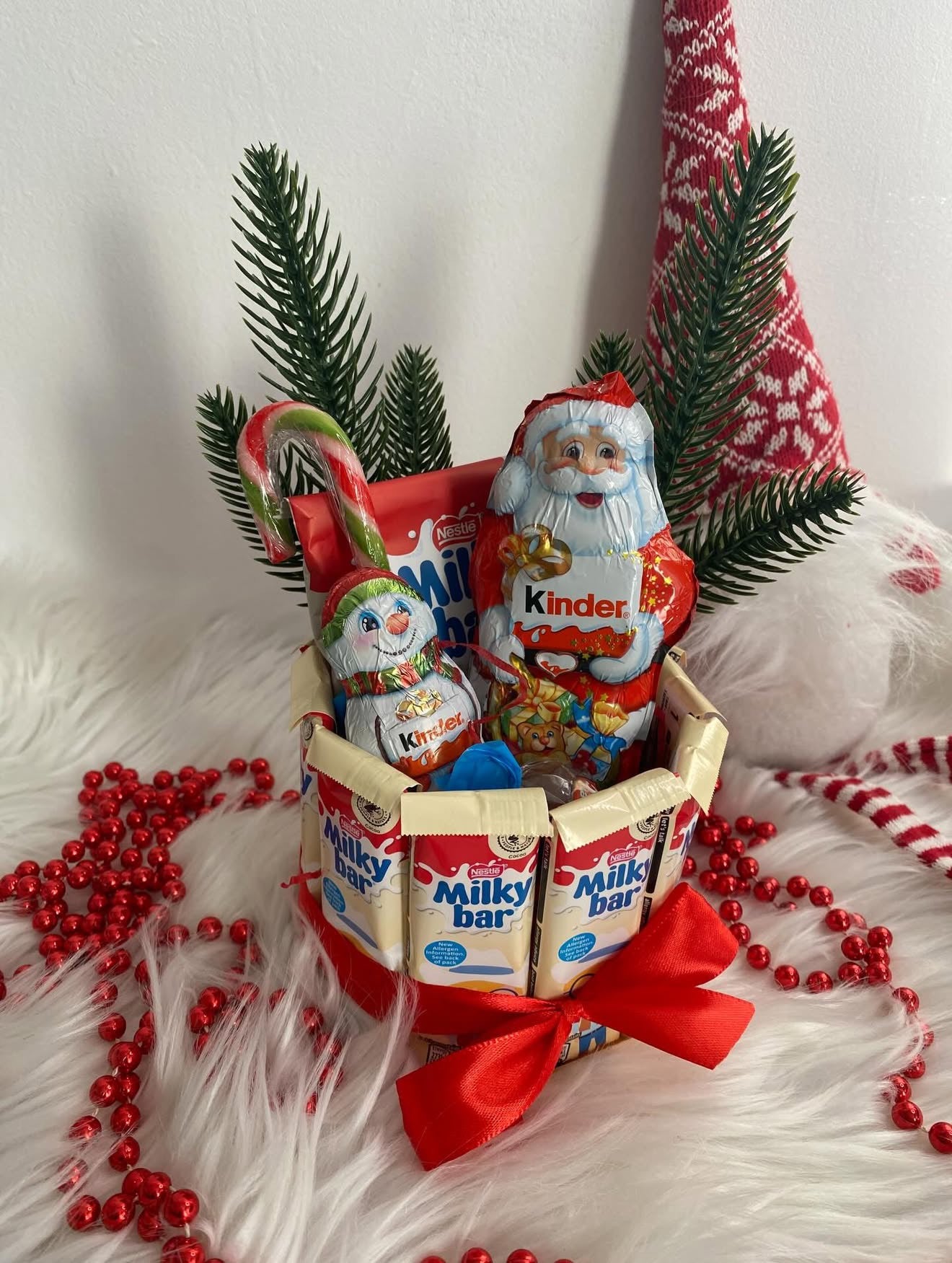 JINGLE CHOCOLATE CAKE