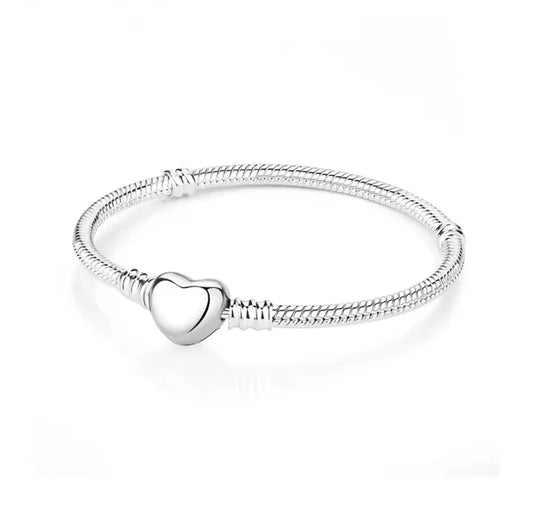 hearted shaped bangle charm bracelet | 18cm