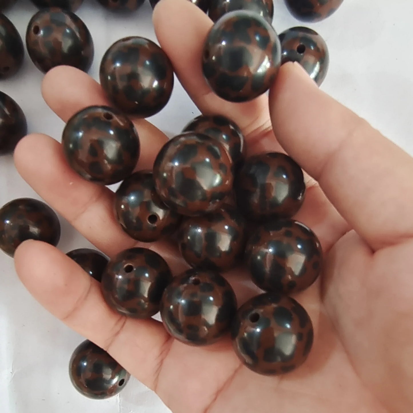 20mmFWYH-Chocolate Leopard printing bead